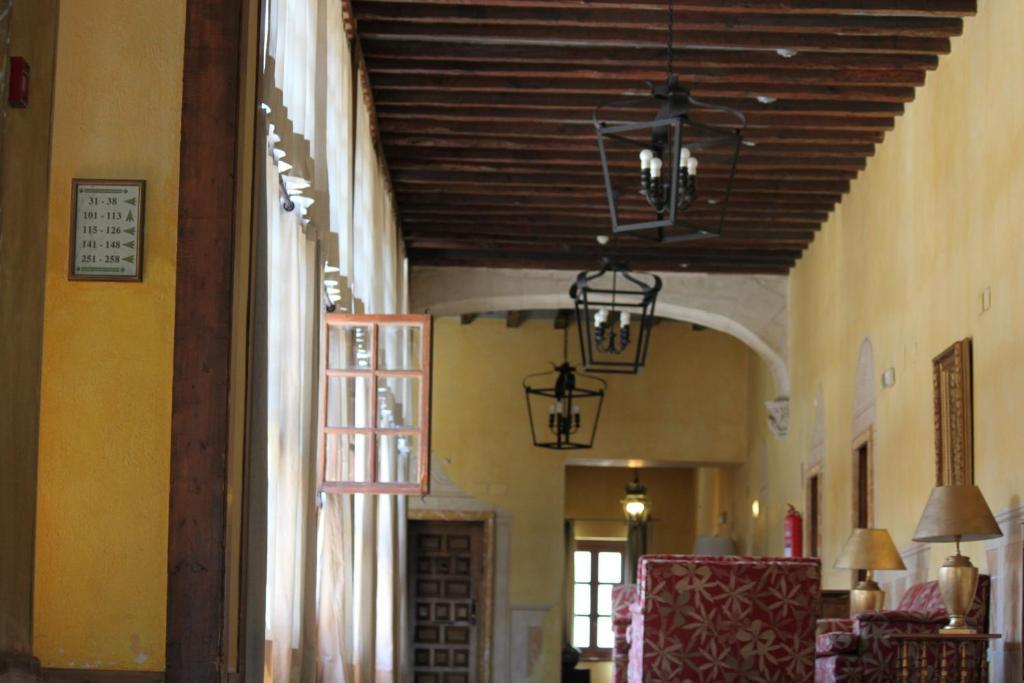 Parador De Zamora Extérieur photo